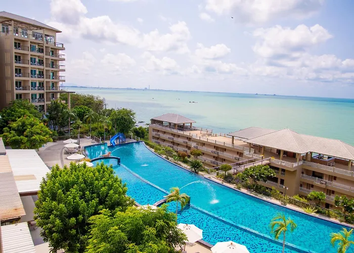Royal Phala Cliff Beach Resort